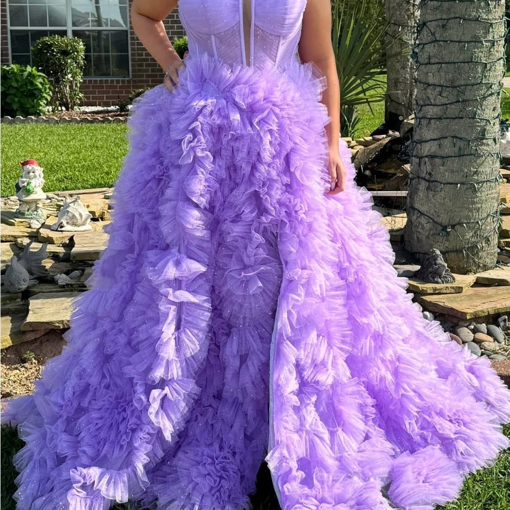 Prom Dress Size 12 Elegant Lavender Ruffled Gown